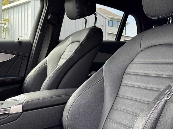 Used Mercedes-Benz GLC 2022 for sale - 75661274: Photo 18
