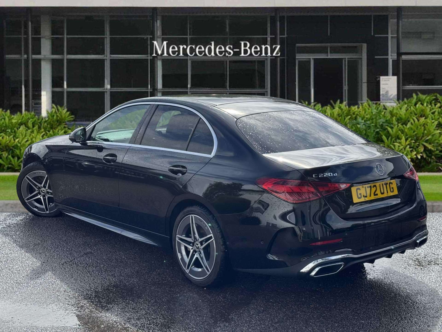 Used Mercedes-Benz C Class 2022 for sale - 75981271: Photo 2