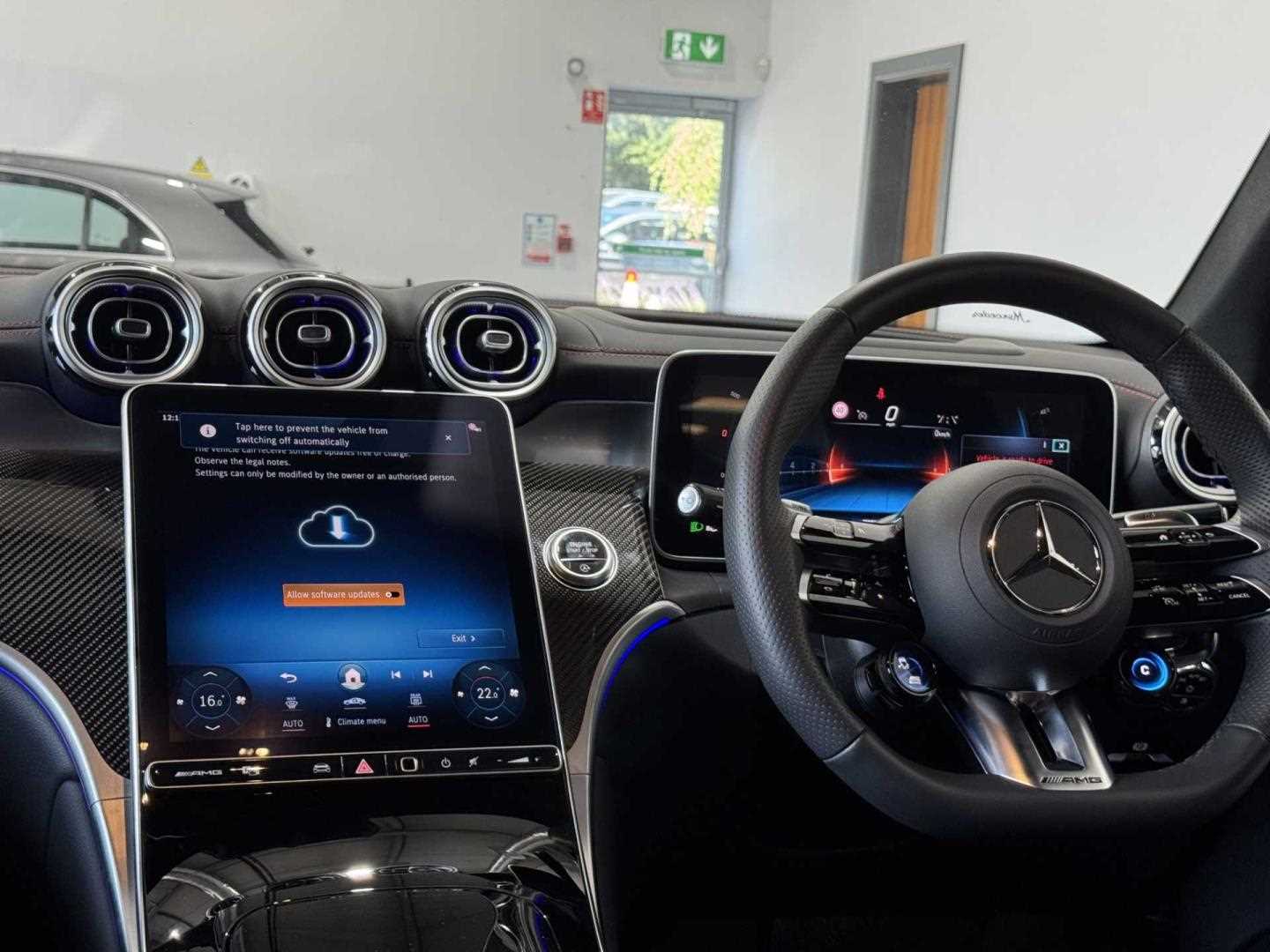 Used Mercedes-Benz GLC 2024 for sale - 76411398: Photo 30