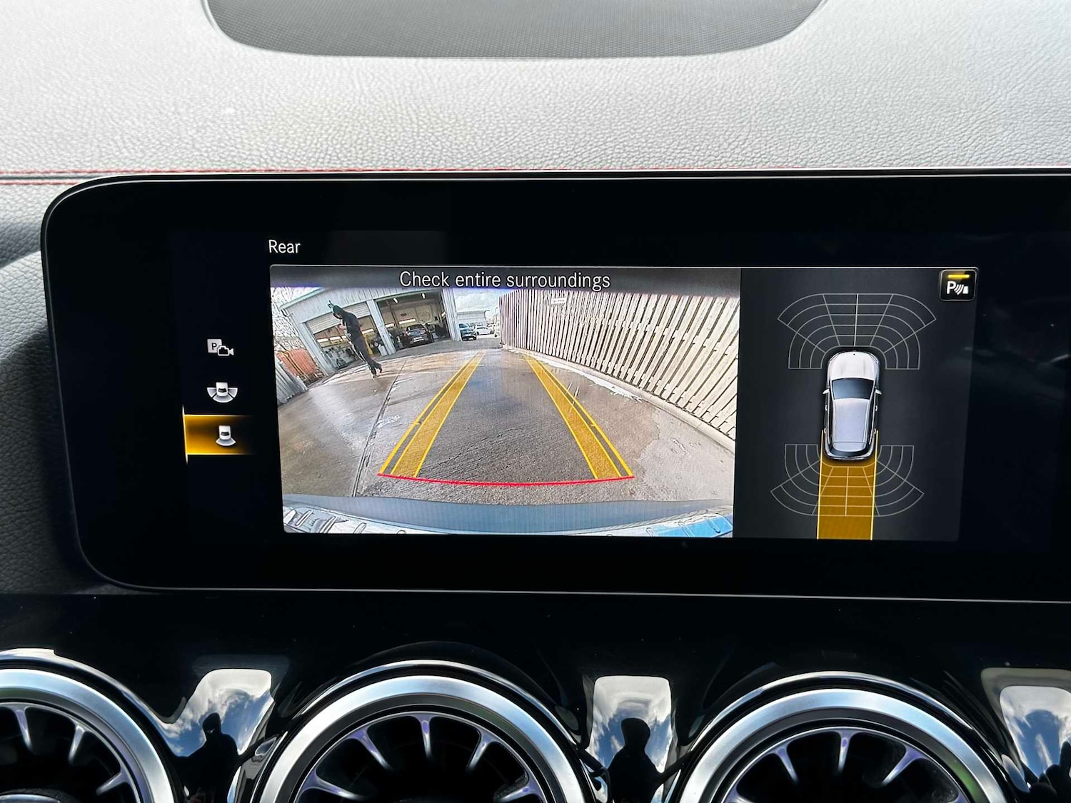 Used Mercedes-Benz EQA 2022 for sale - 77500344: Photo 33