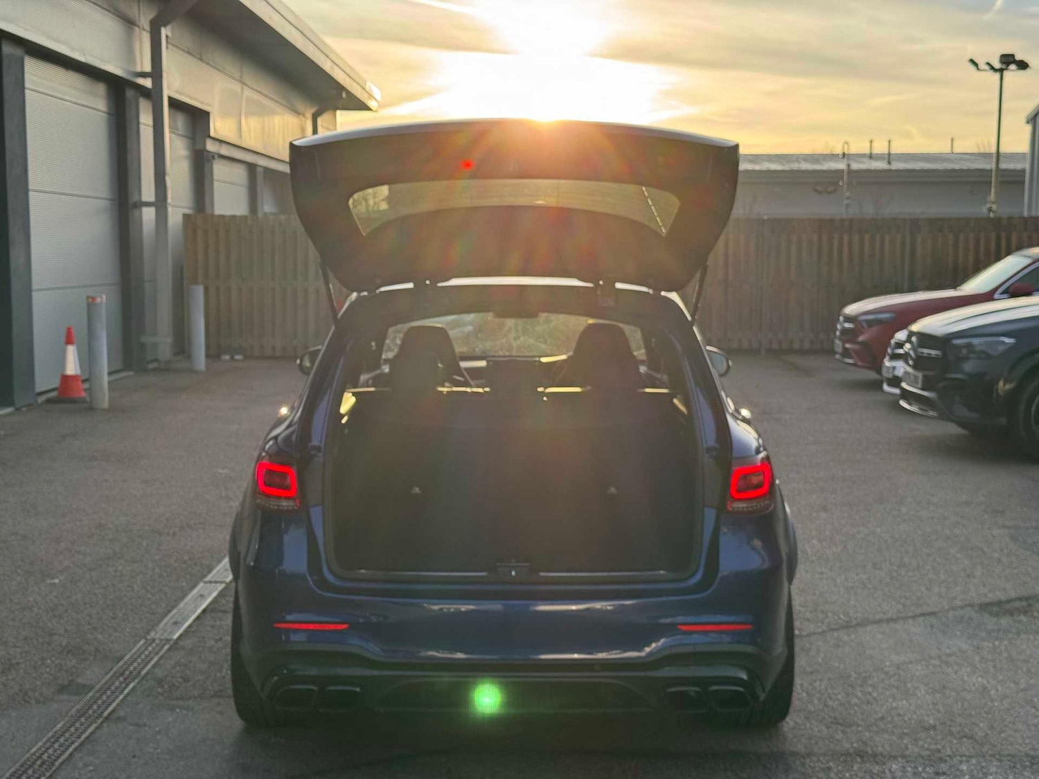 Used Mercedes-Benz GLC 2020 for sale - 77000197: Photo 22