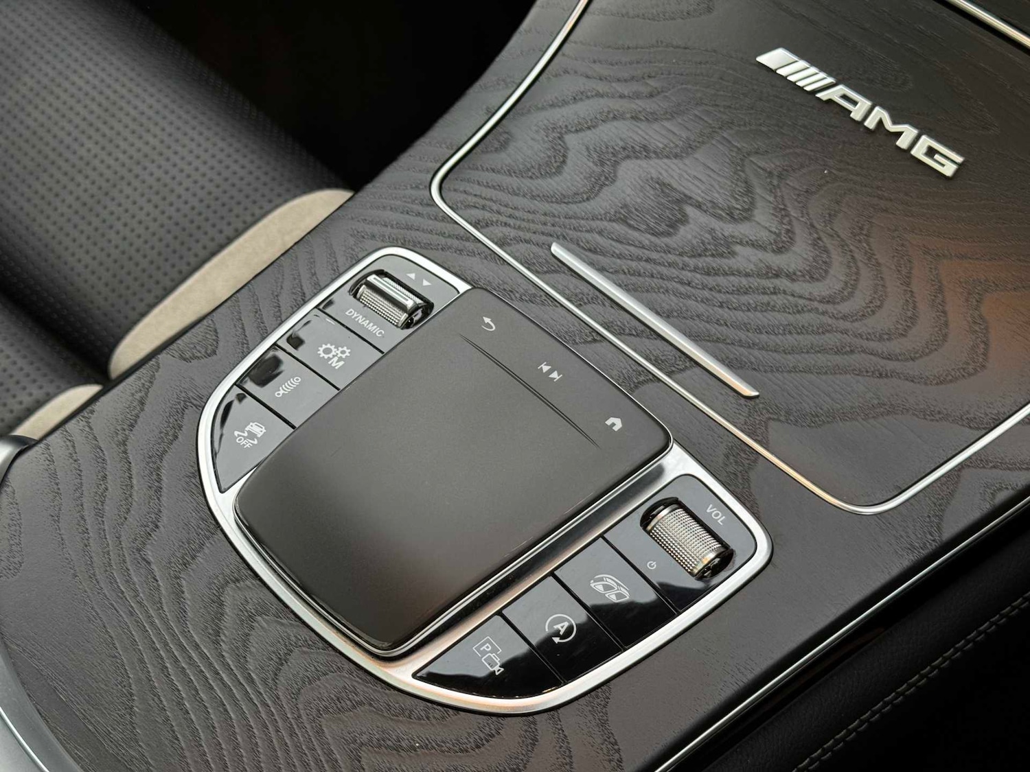 Used Mercedes-Benz GLC 2020 for sale - 77000197: Photo 32