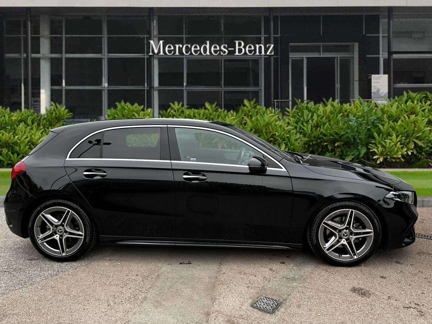 Used Mercedes-Benz A-Class 2024 for sale - 76286318: Photo 3