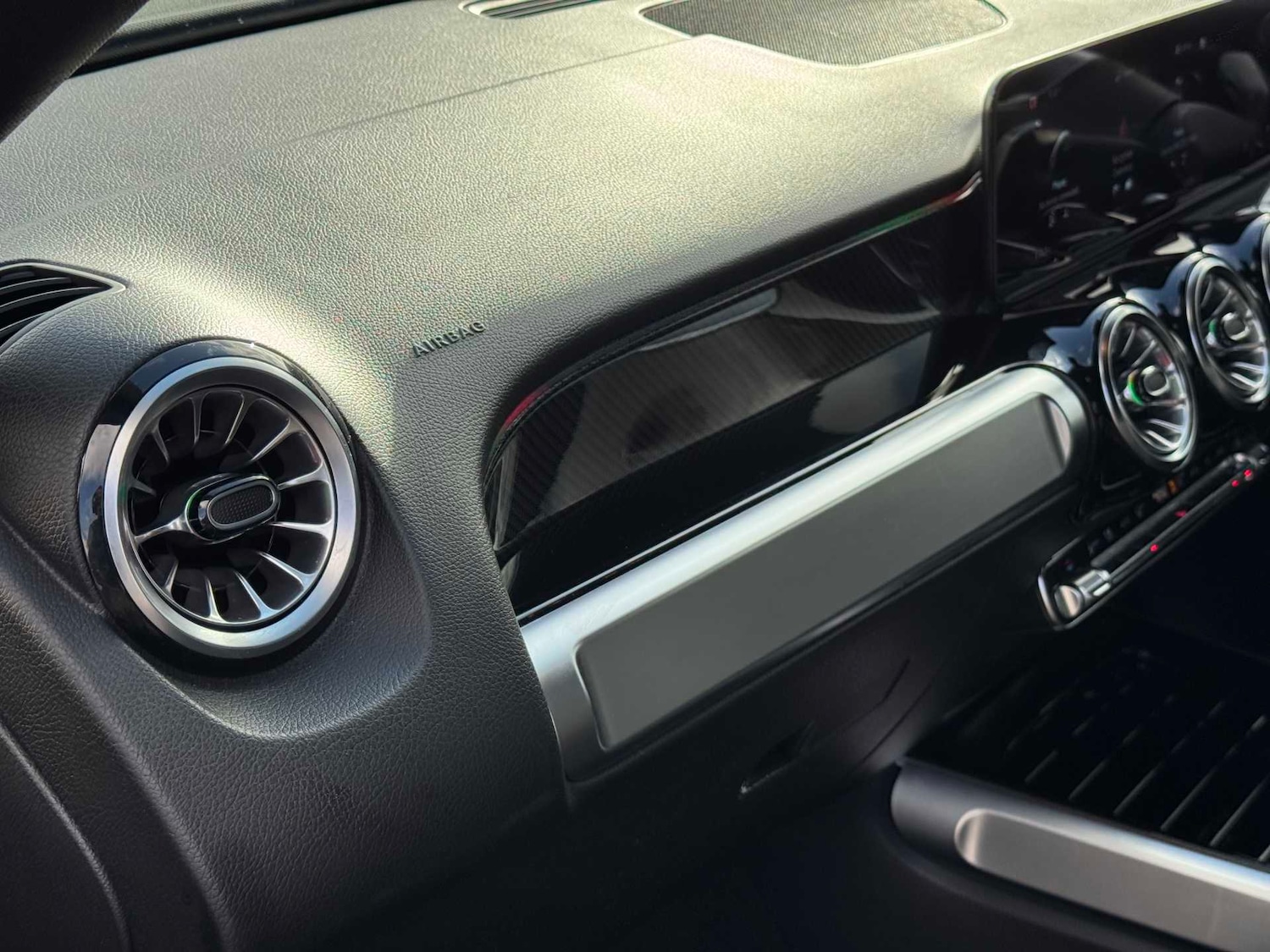 Used Mercedes-Benz GLB 2022 for sale - 76746184: Photo 20