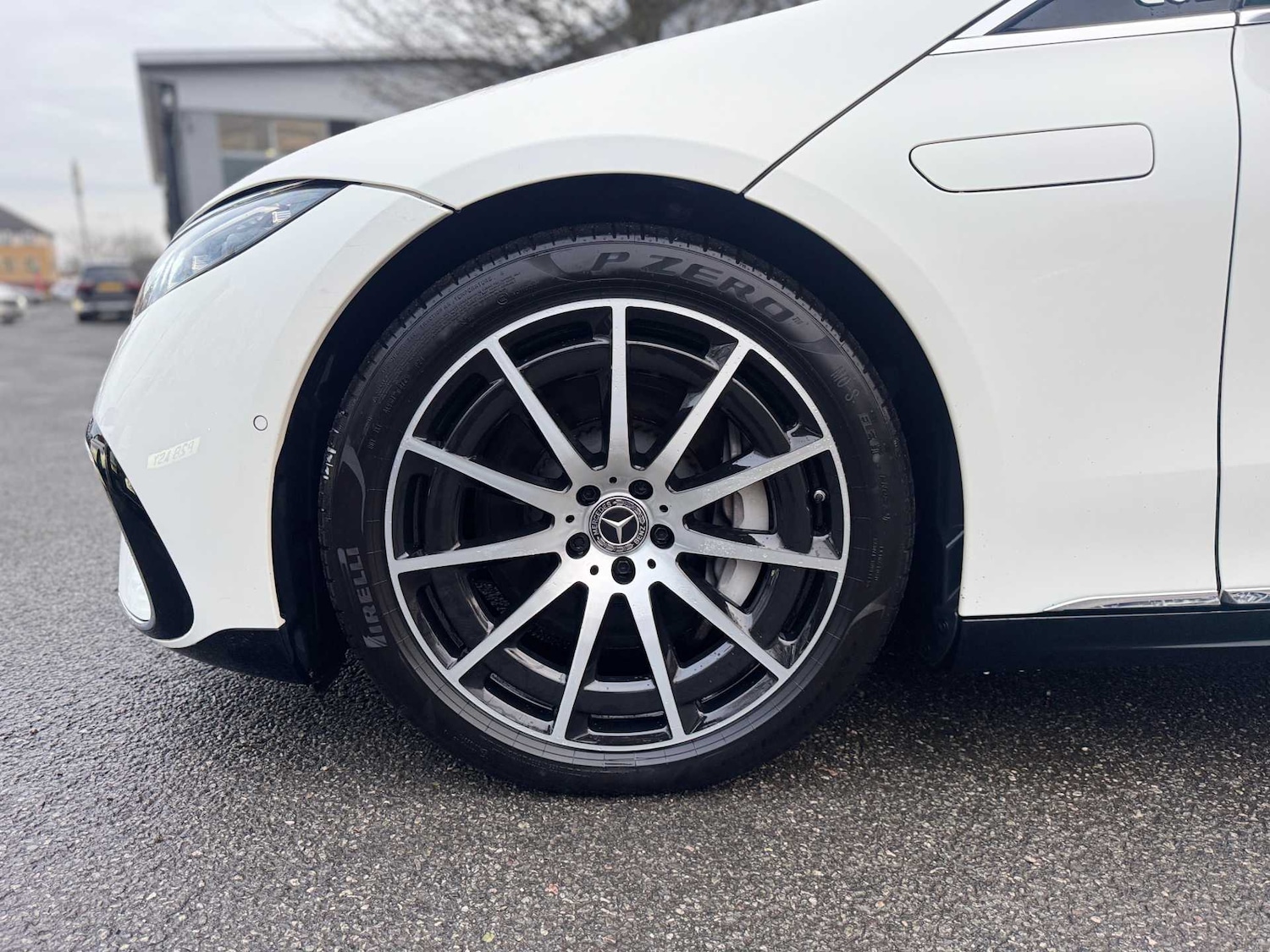 Used Mercedes-Benz EQS 2022 for sale - 77995936: Photo 8