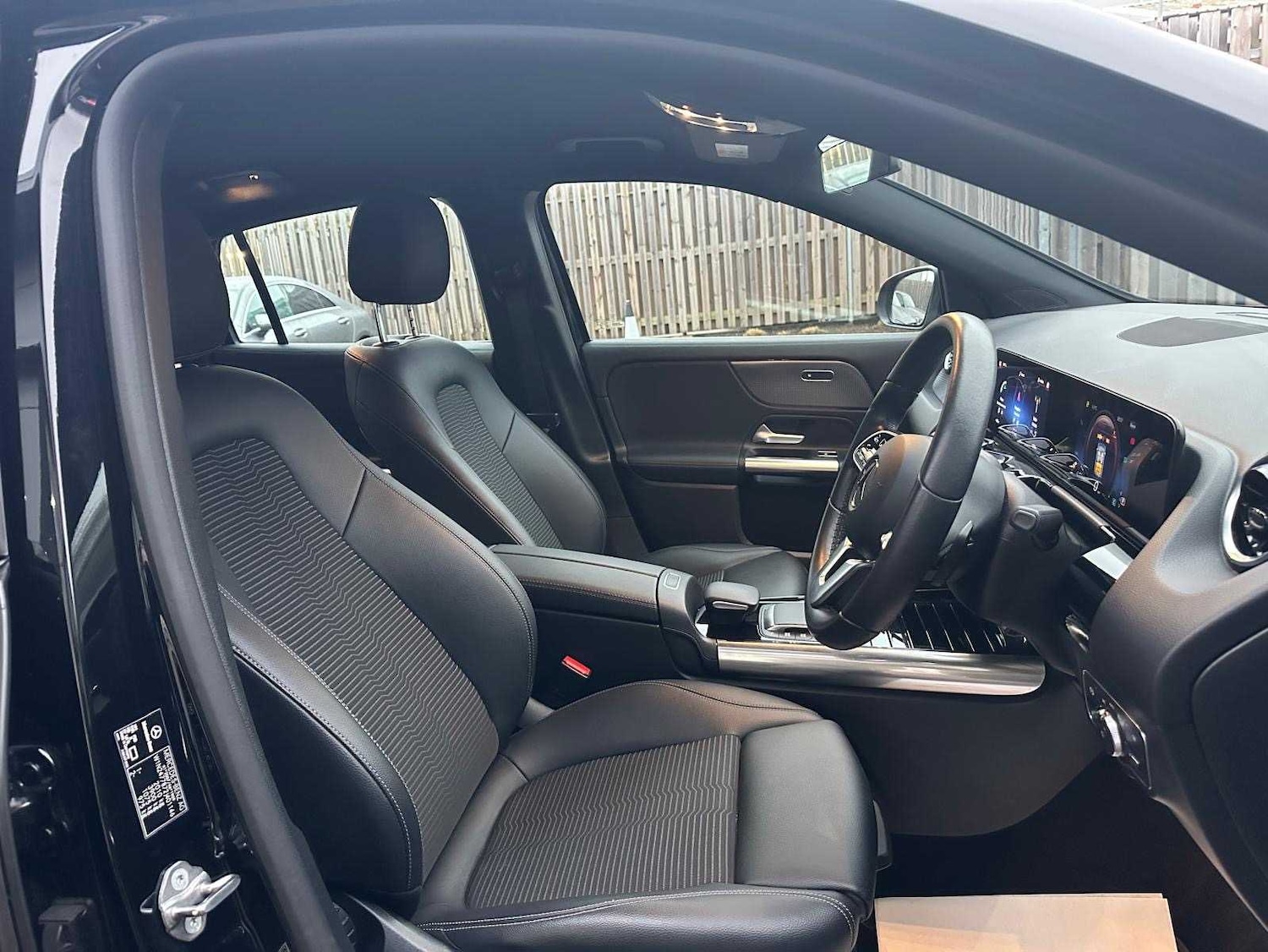 Used Mercedes-Benz GLA 2022 for sale - 77103167: Photo 12