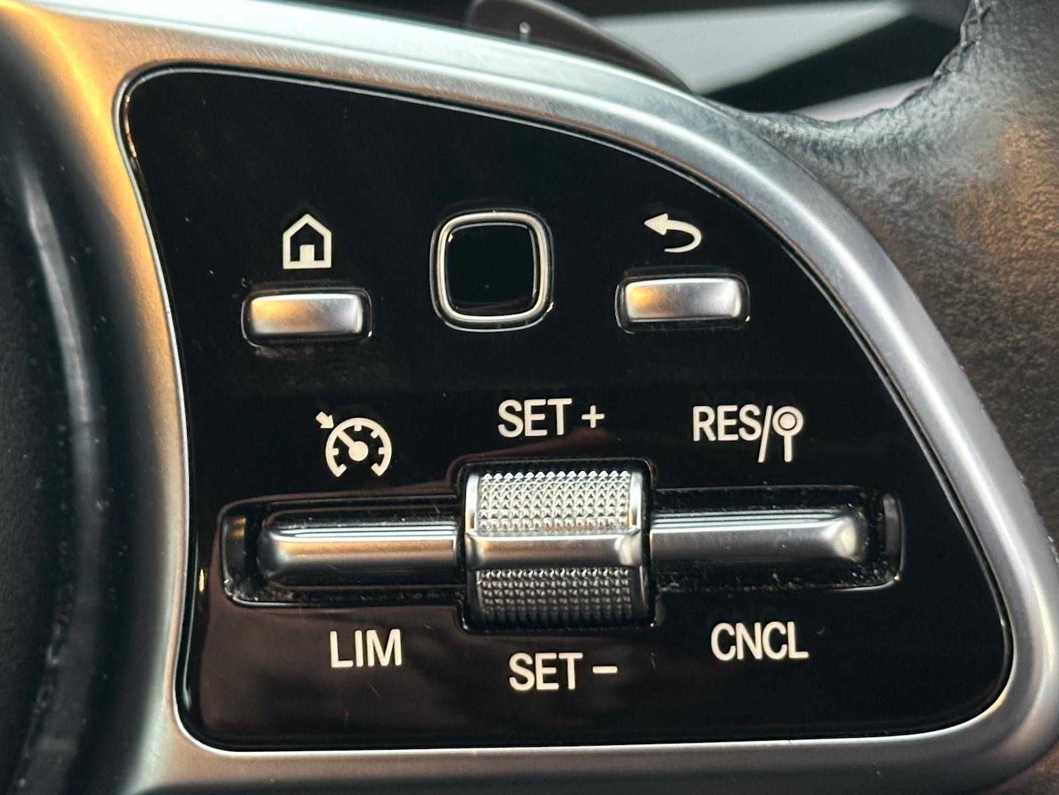 Used Mercedes-Benz GLA 2022 for sale - 77103167: Photo 17