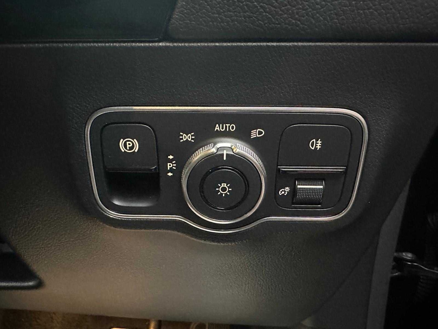 Used Mercedes-Benz GLA 2022 for sale - 77103167: Photo 26