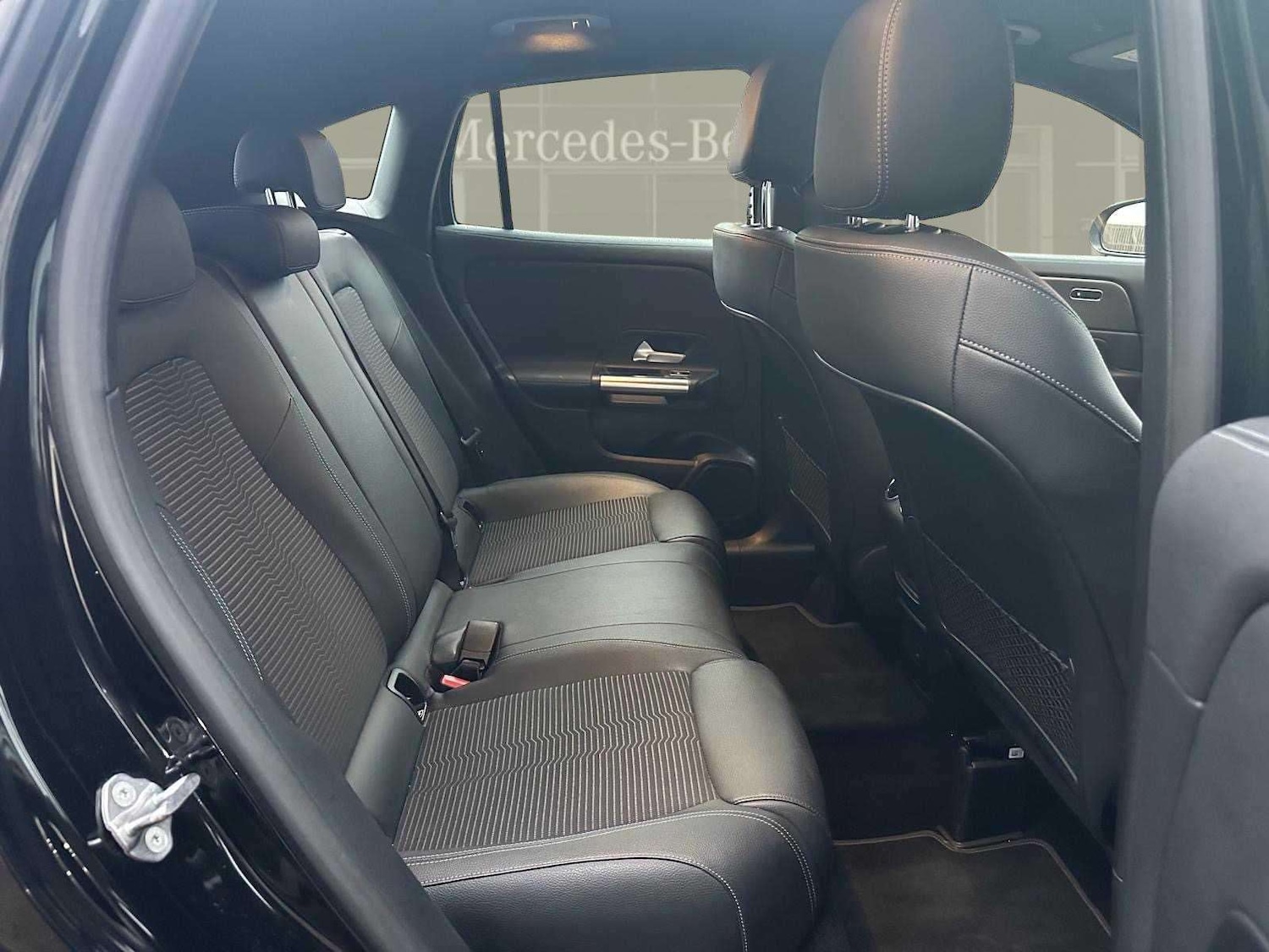 Used Mercedes-Benz GLA 2022 for sale - 77103167: Photo 9