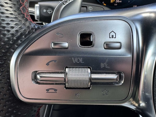 Used Mercedes-Benz GLC 2022 for sale - 76218205: Photo 35