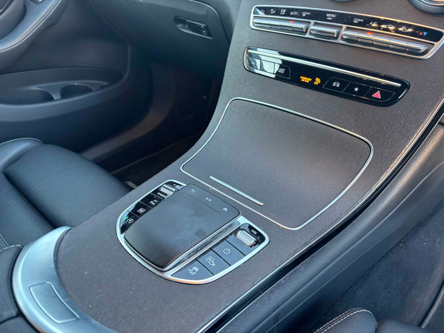 Used Mercedes-Benz GLC 2021 for sale - 76624583: Photo 27