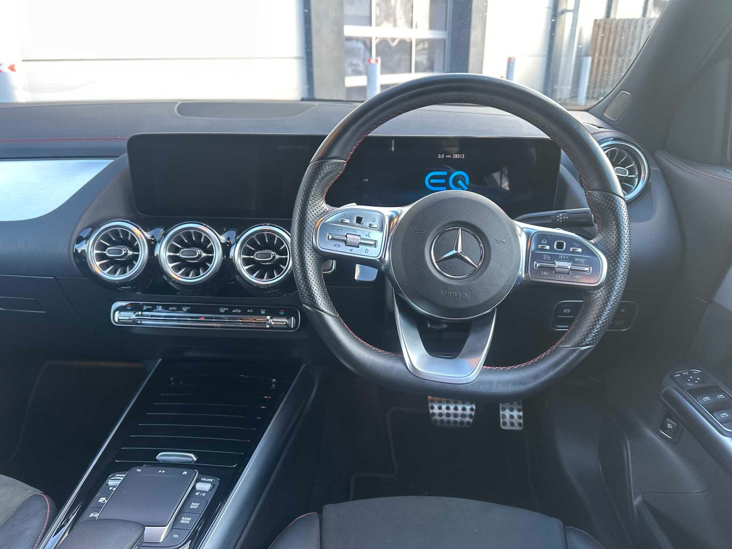Used Mercedes-Benz EQA 2021 for sale - 76916041: Photo 12