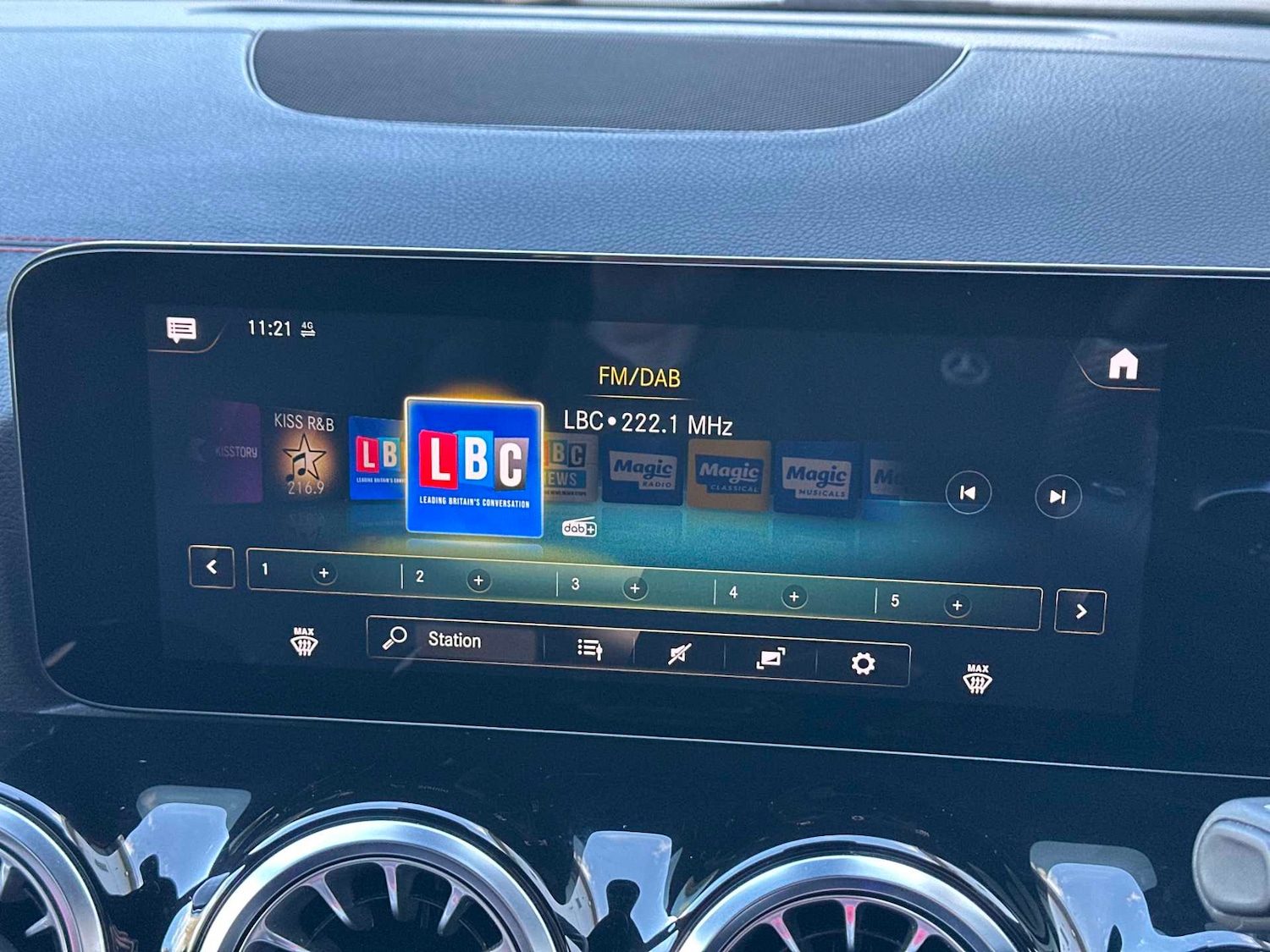 Used Mercedes-Benz EQA 2021 for sale - 76916041: Photo 31