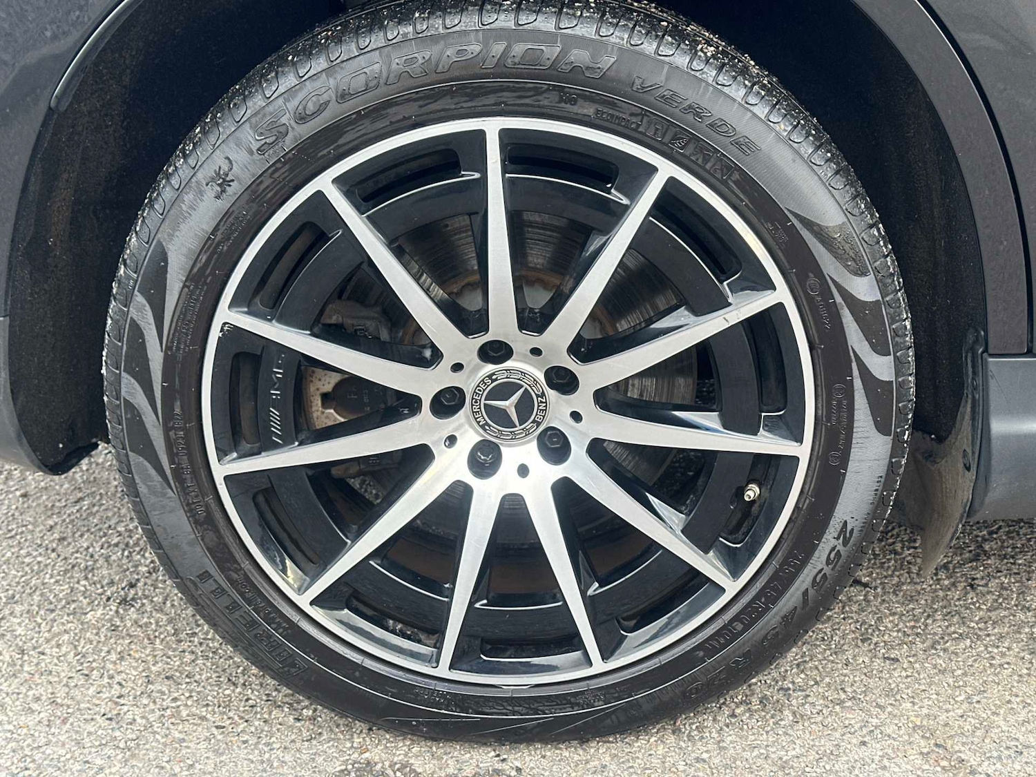 Used Mercedes-Benz EQC 2023 for sale - 76916251: Photo 10