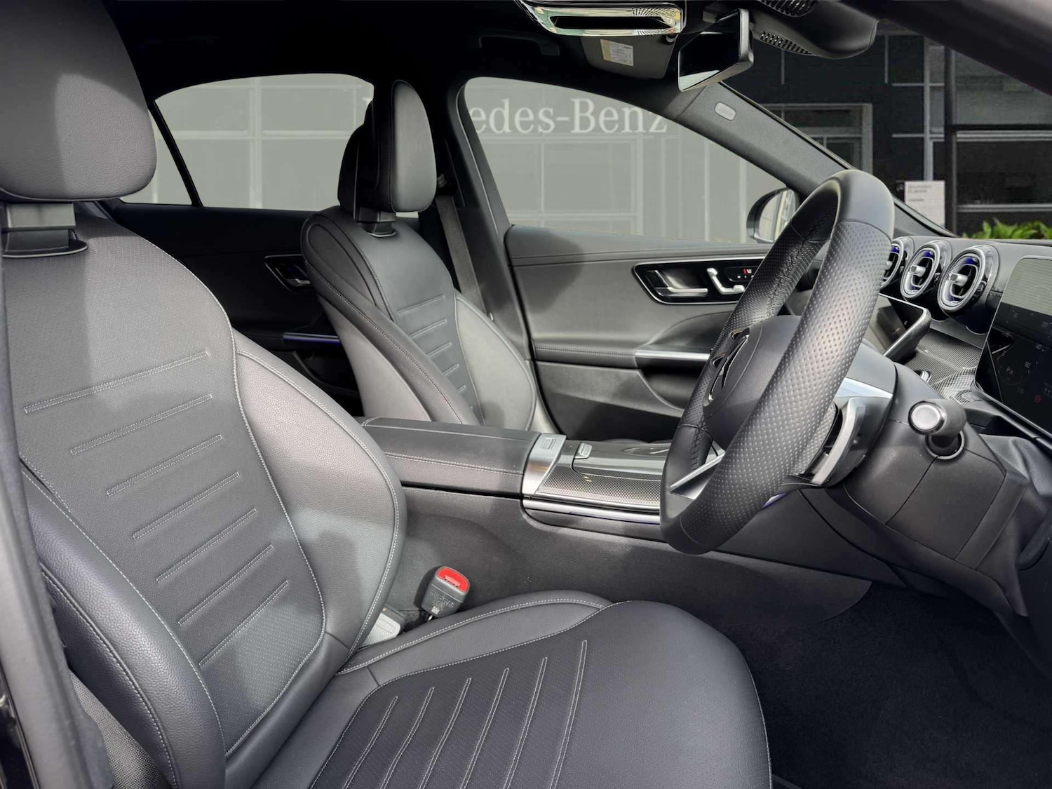 Used Mercedes-Benz C Class 2025 for sale - 77373765: Photo 29