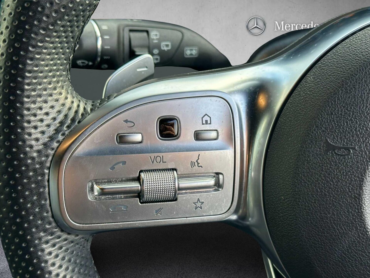 Used Mercedes-Benz GLC 2020 for sale - 77103114: Photo 16