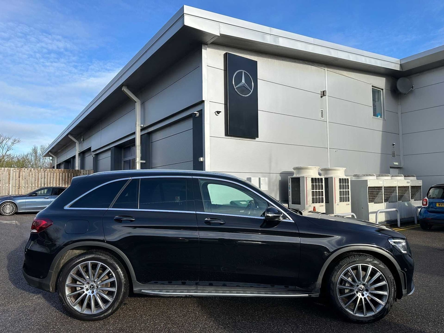 Used Mercedes-Benz GLC 2020 for sale - 77103114: Photo 5