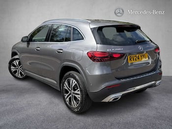 Used Mercedes-Benz GLA 2024 for sale - 79523832: Photo
