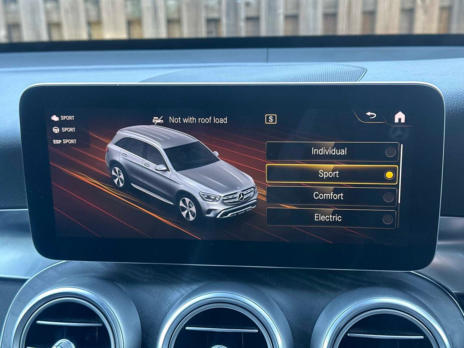 Used Mercedes-Benz GLC 2020 for sale - 76540762: Photo 32