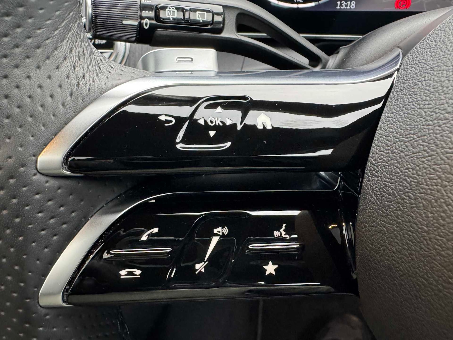 Used Mercedes-Benz GLC 2023 for sale - 77000316: Photo 32