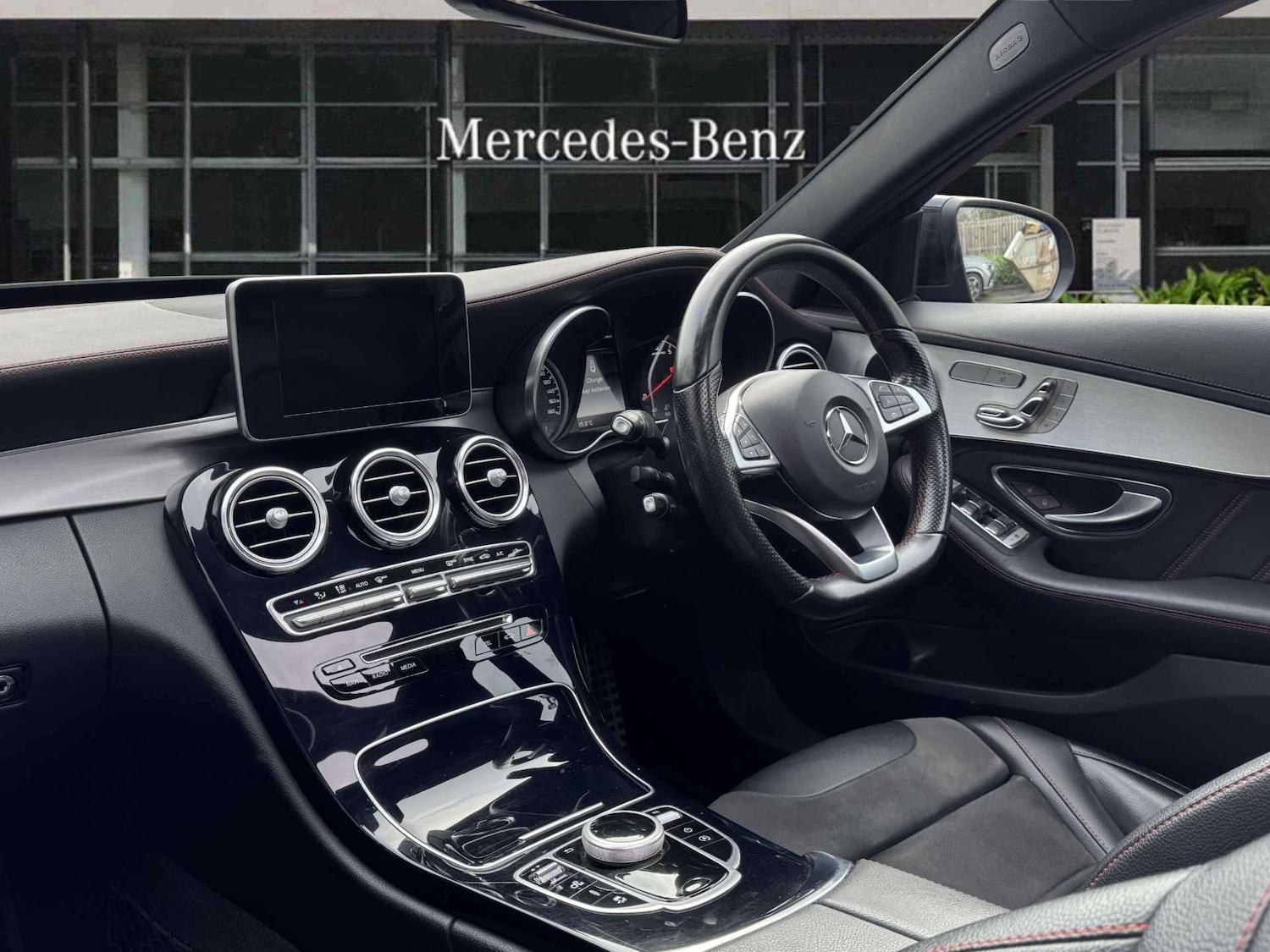 Used Mercedes-Benz C Class 2018 for sale - 77099639: Photo 20