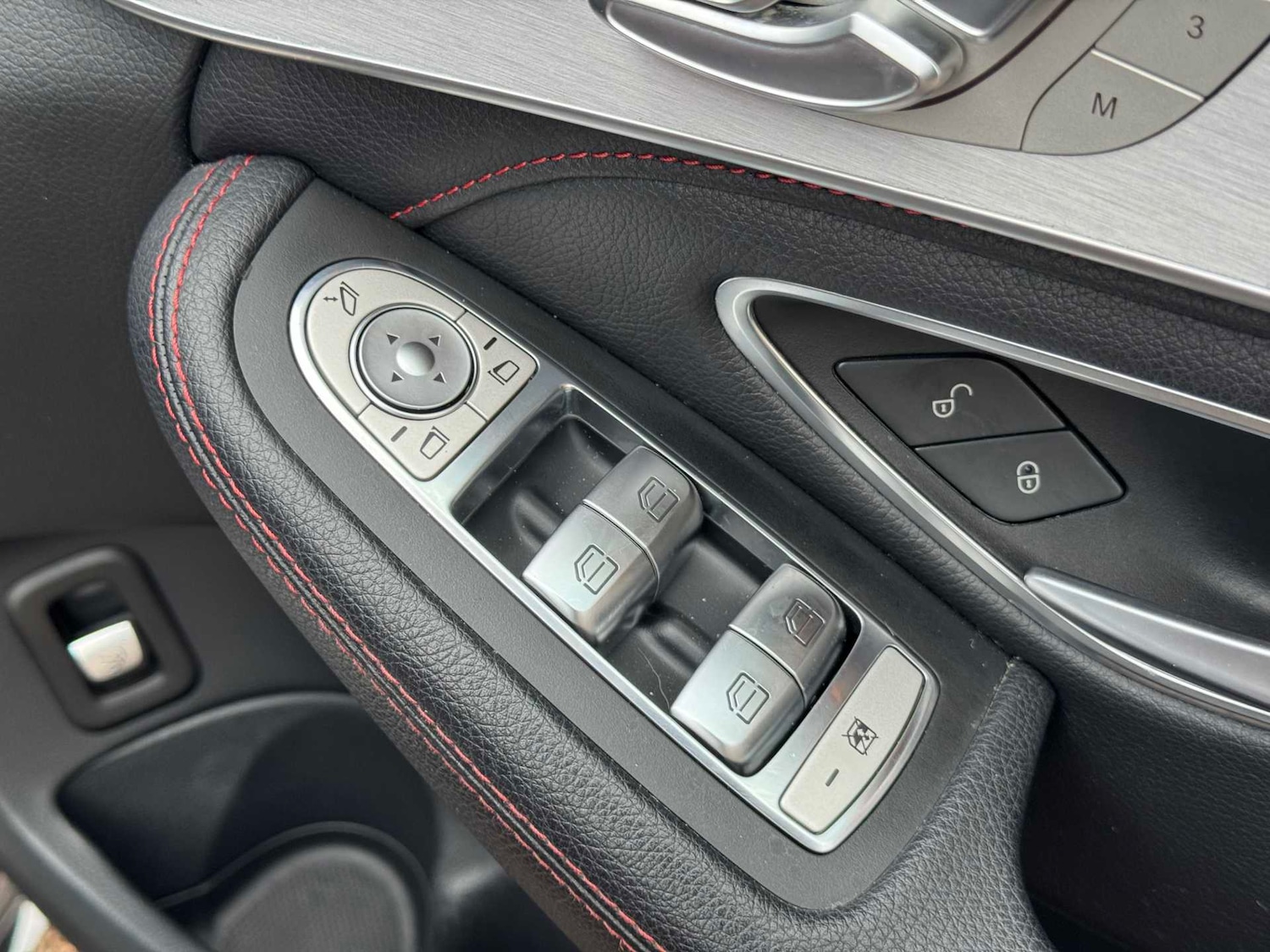 Used Mercedes-Benz C Class 2018 for sale - 77099639: Photo 31