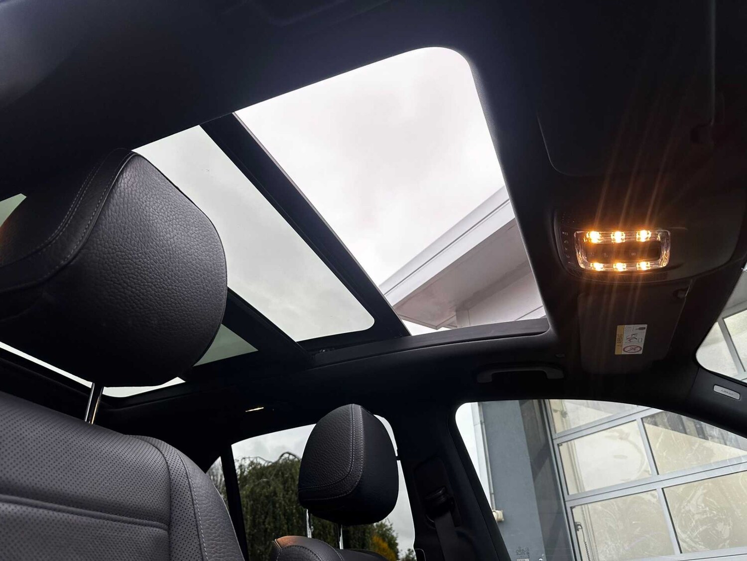 Used Mercedes-Benz GLE 2023 for sale - 76141847: Photo 23