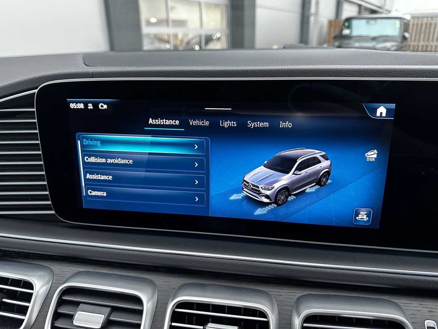 Used Mercedes-Benz GLE 2023 for sale - 76141847: Photo 27