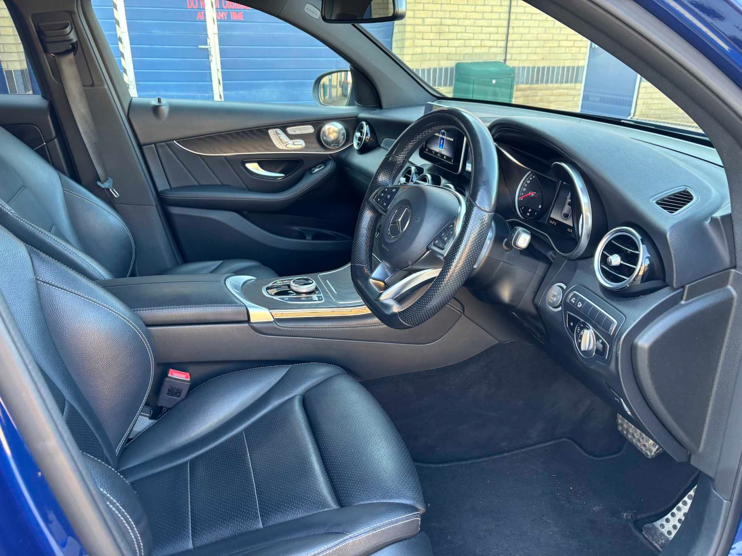 Used Mercedes-Benz GLC 2019 for sale - 77995959: Photo 13