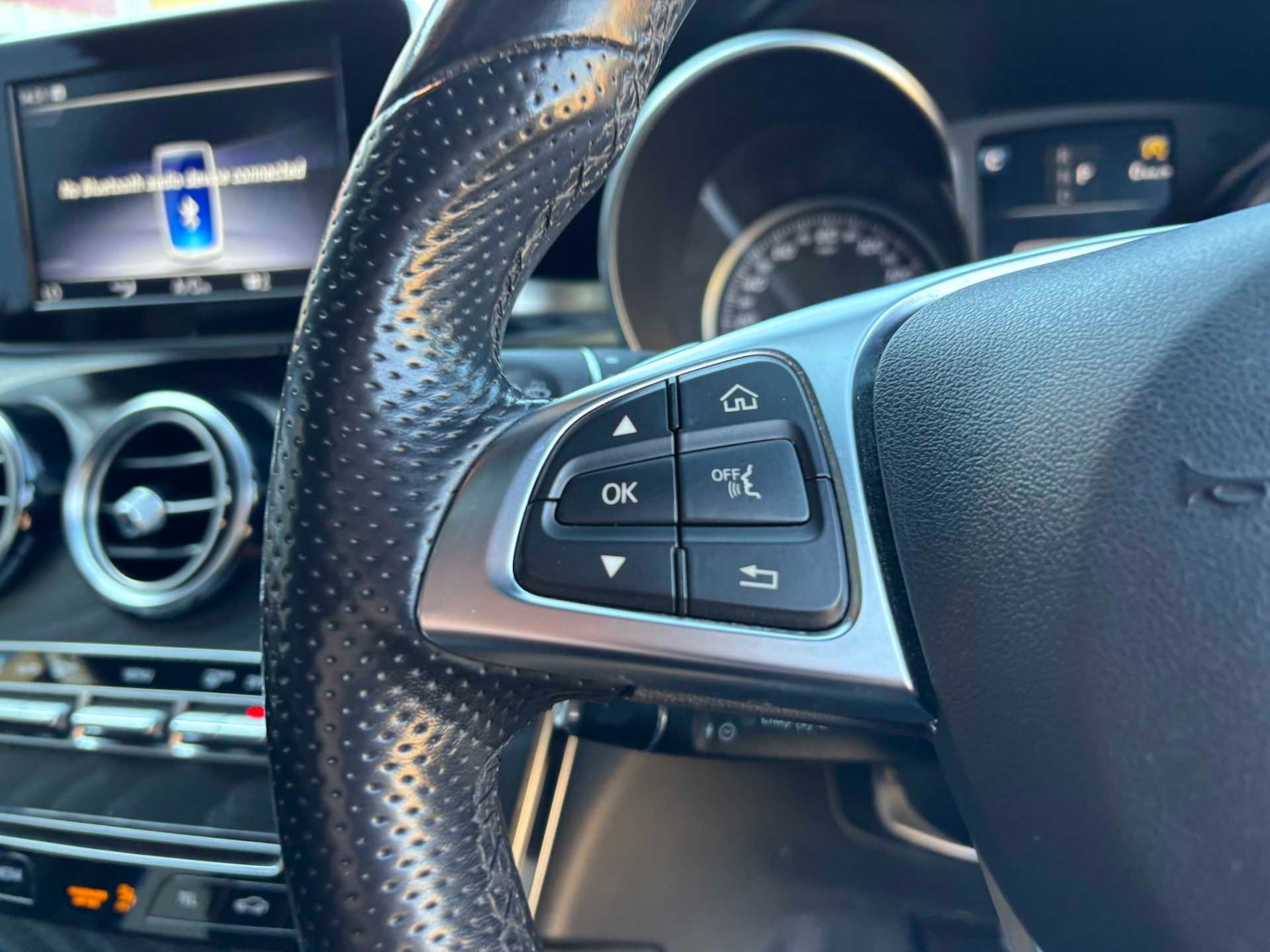 Used Mercedes-Benz GLC 2019 for sale - 77995959: Photo 15