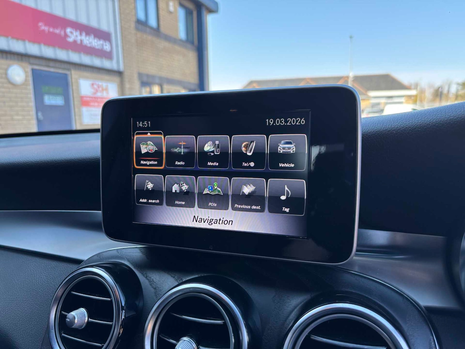 Used Mercedes-Benz GLC 2019 for sale - 77995959: Photo 34