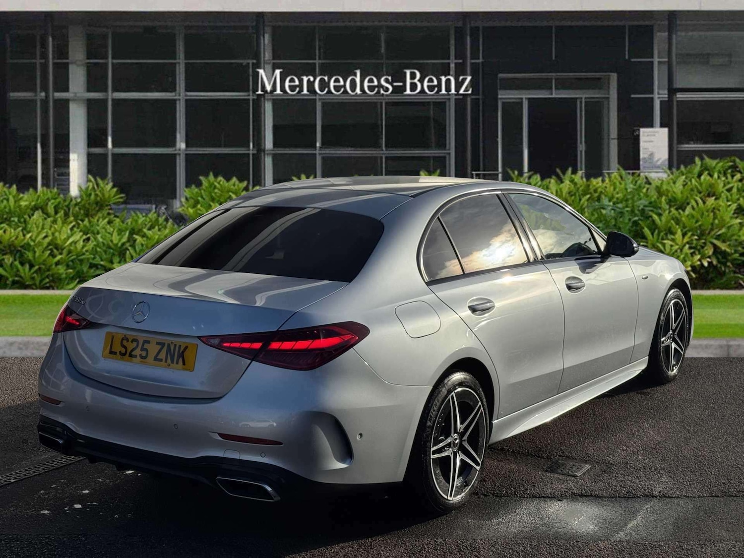 Used Mercedes-Benz C Class 2025 for sale - 76668950: Photo 10