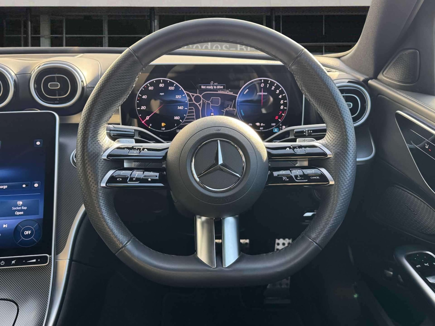 Used Mercedes-Benz C Class 2025 for sale - 76668950: Photo 27