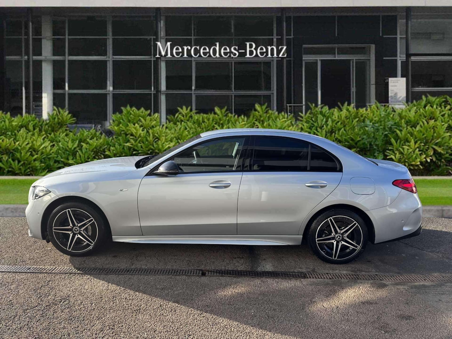 Used Mercedes-Benz C Class 2025 for sale - 76668950: Photo 5