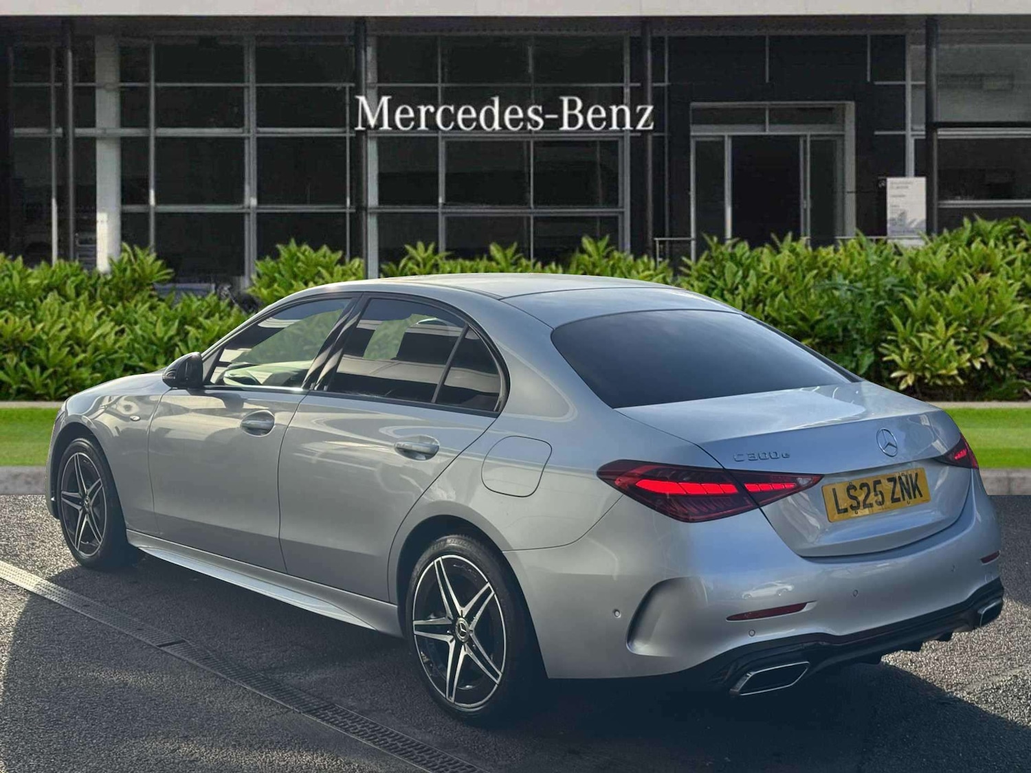 Used Mercedes-Benz C Class 2025 for sale - 76668950: Photo 8