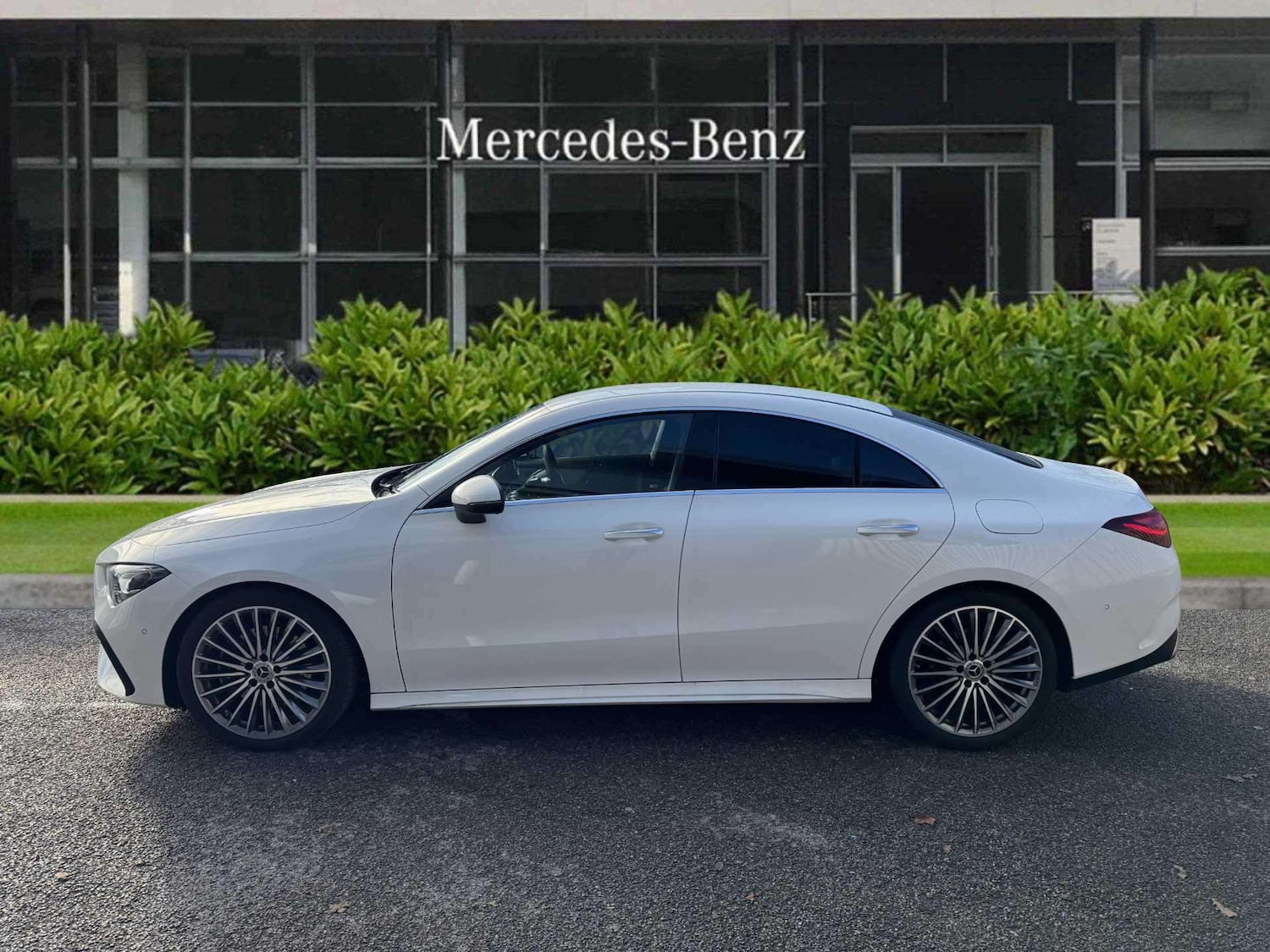 Used Mercedes-Benz CLA 2024 for sale - 76661870: Photo 5