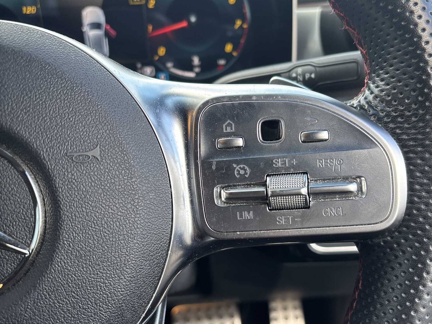 Used Mercedes-Benz A-Class 2019 for sale - 77914109: Photo 17