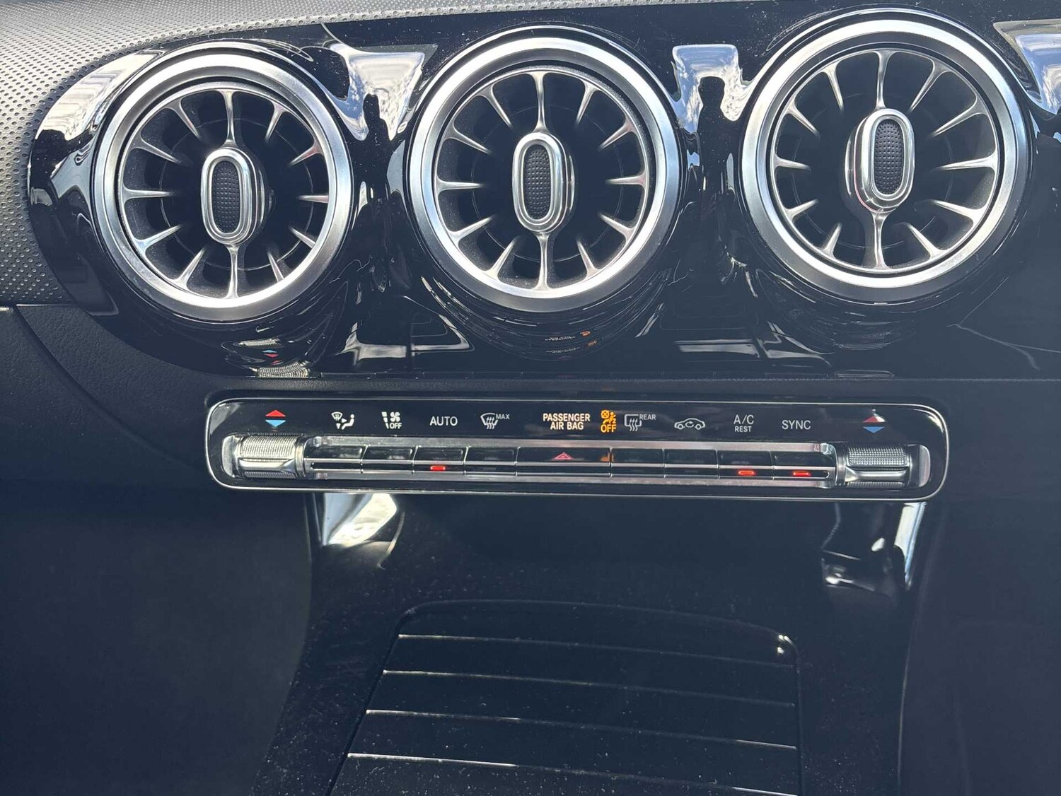 Used Mercedes-Benz A-Class 2019 for sale - 77914109: Photo 30