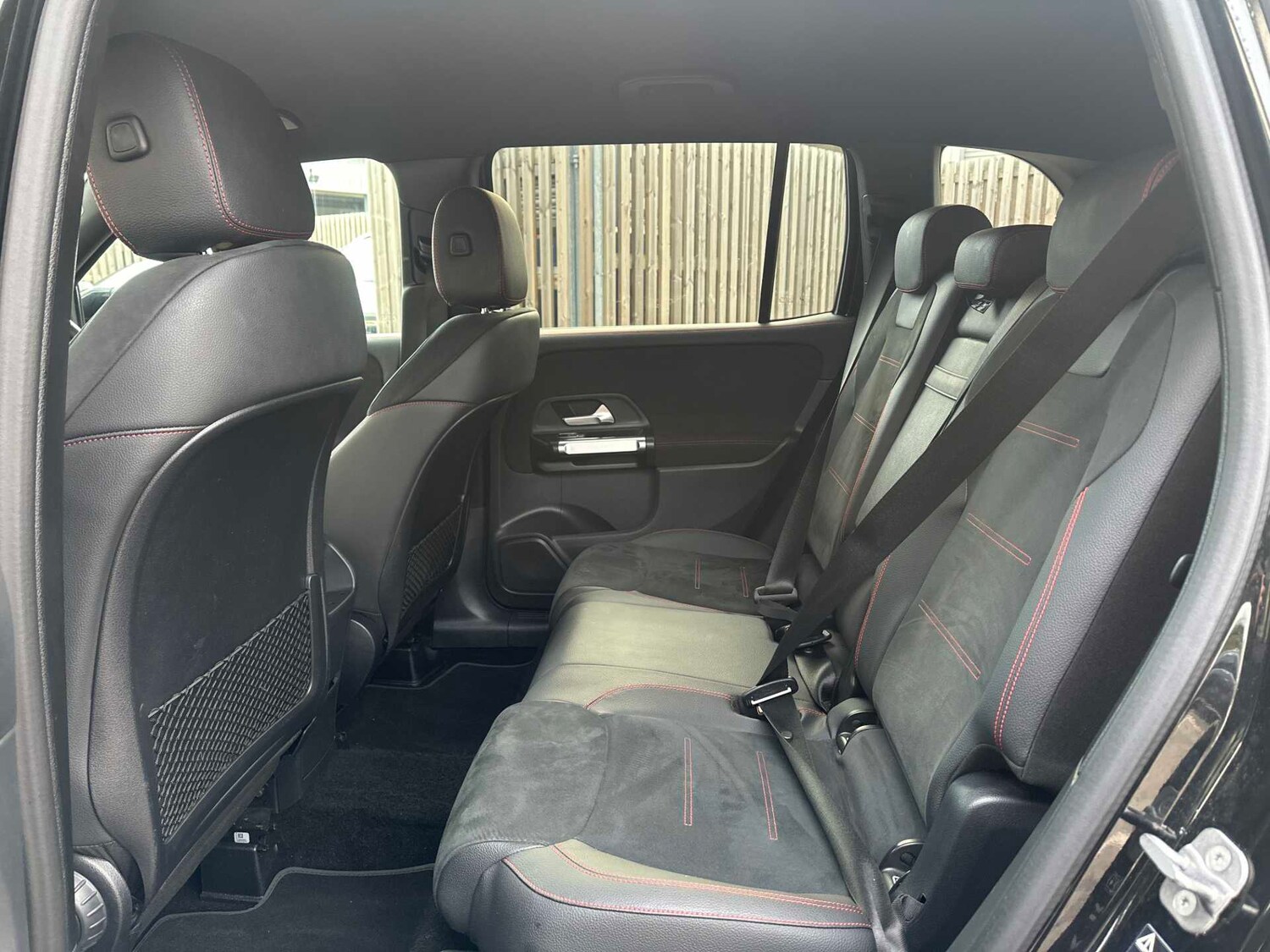 Used Mercedes-Benz GLB 2024 for sale - 76515657: Photo 16