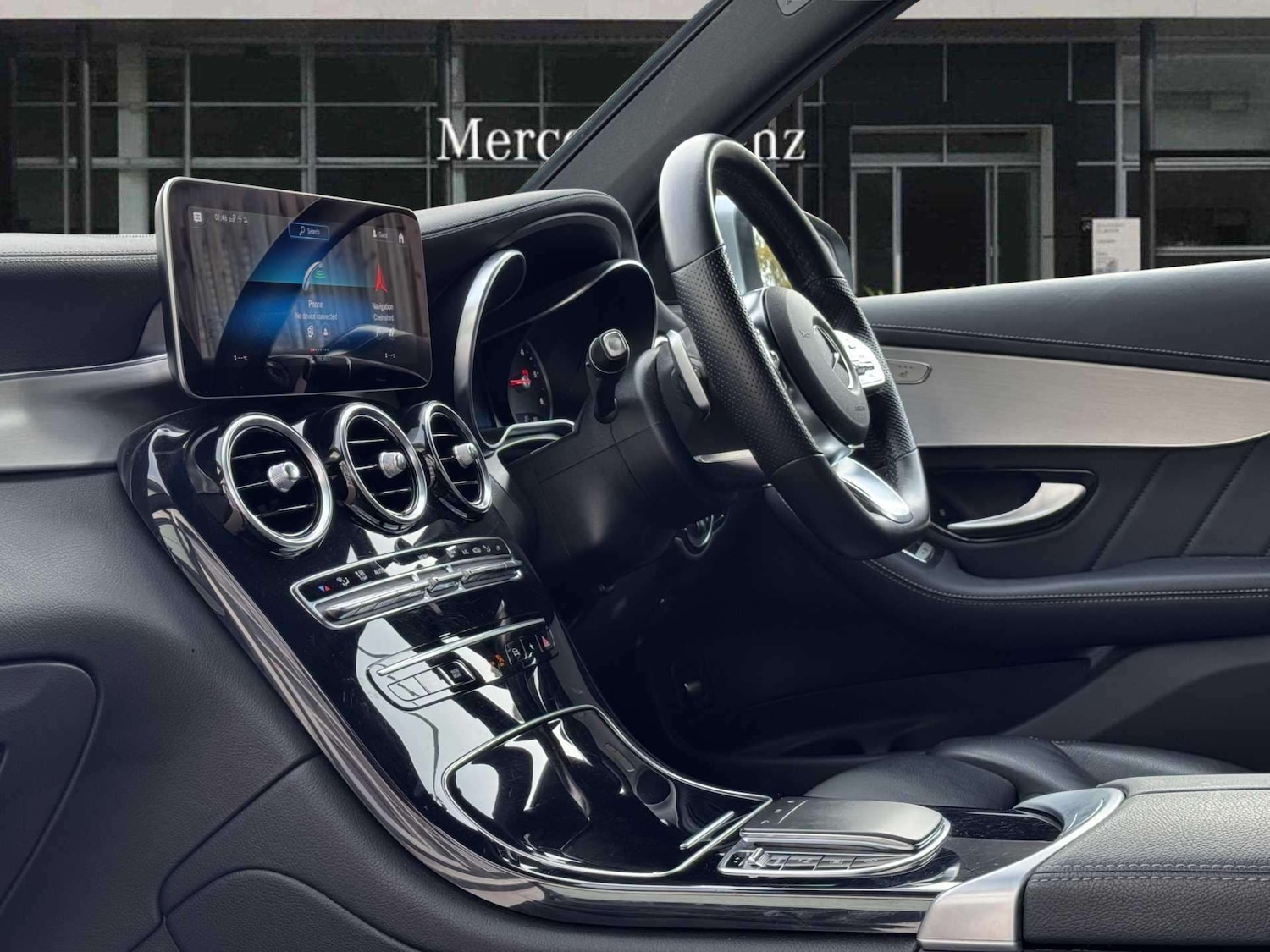 Used Mercedes-Benz GLC 2022 for sale - 76390736: Photo 17