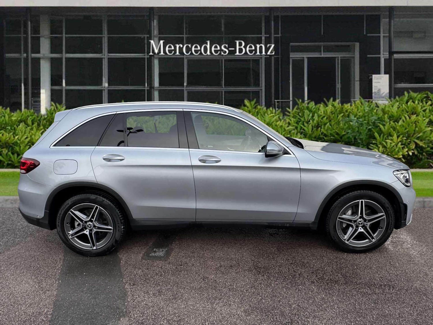 Used Mercedes-Benz GLC 2022 for sale - 76390736: Photo 9