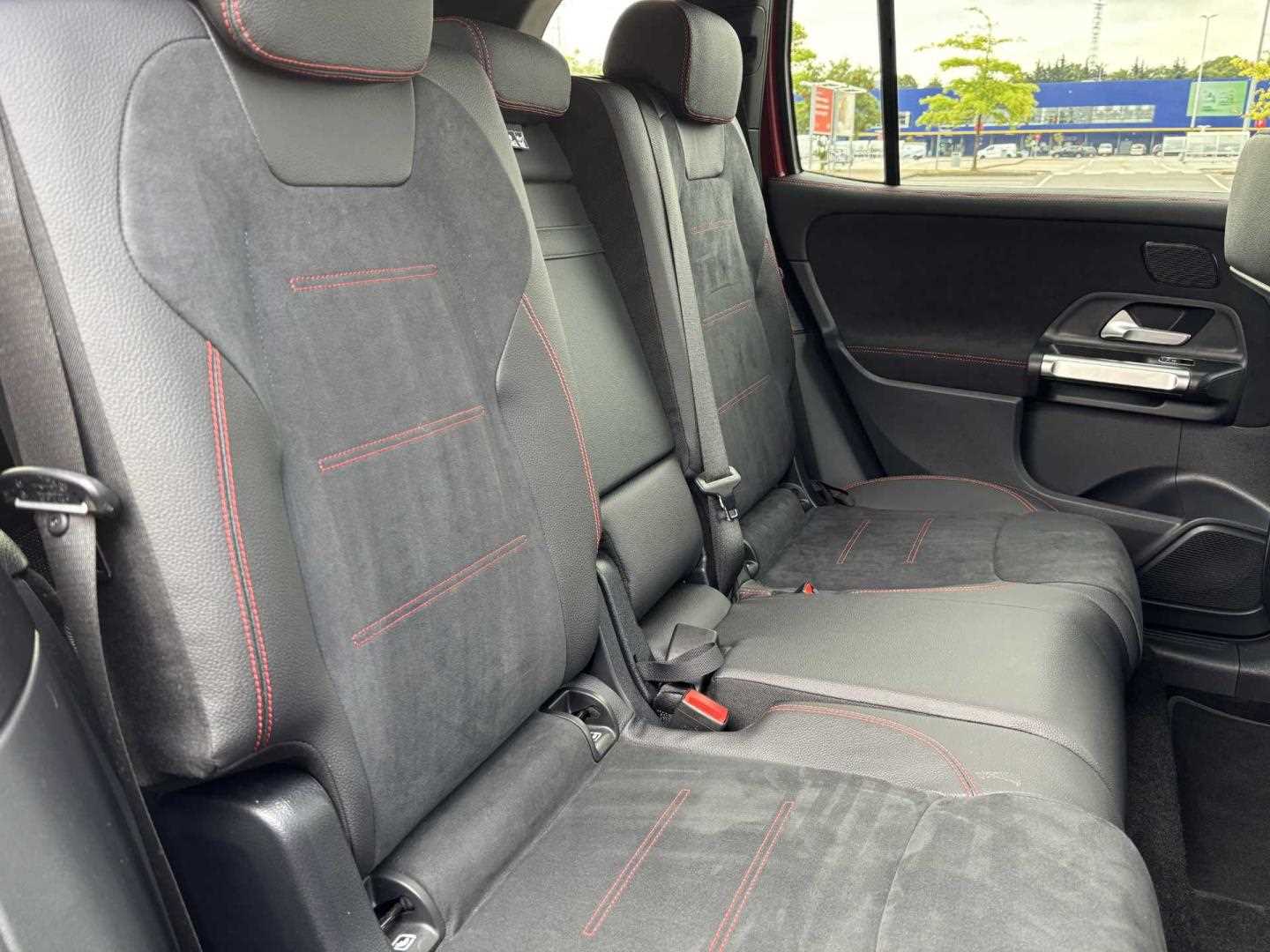 Used Mercedes-Benz GLB 2024 for sale - 76902337: Photo 15