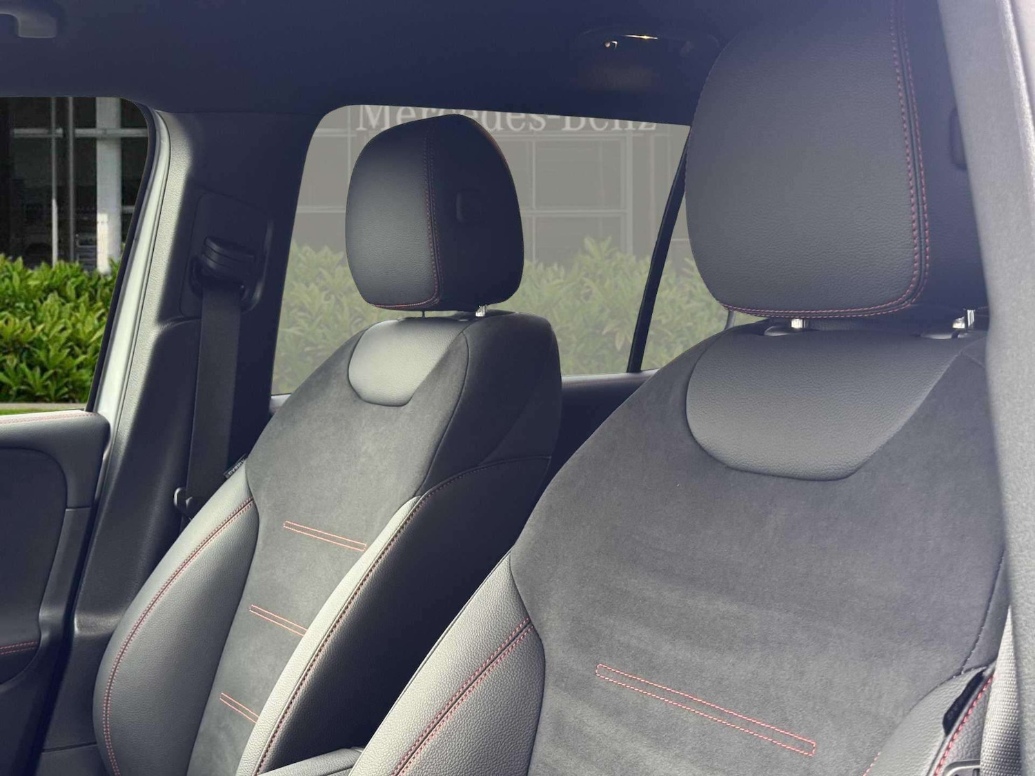 Used Mercedes-Benz EQB 2025 for sale - 77565766: Photo 16