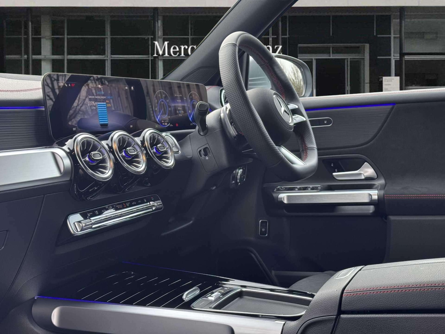 Used Mercedes-Benz EQB 2025 for sale - 77565766: Photo 17