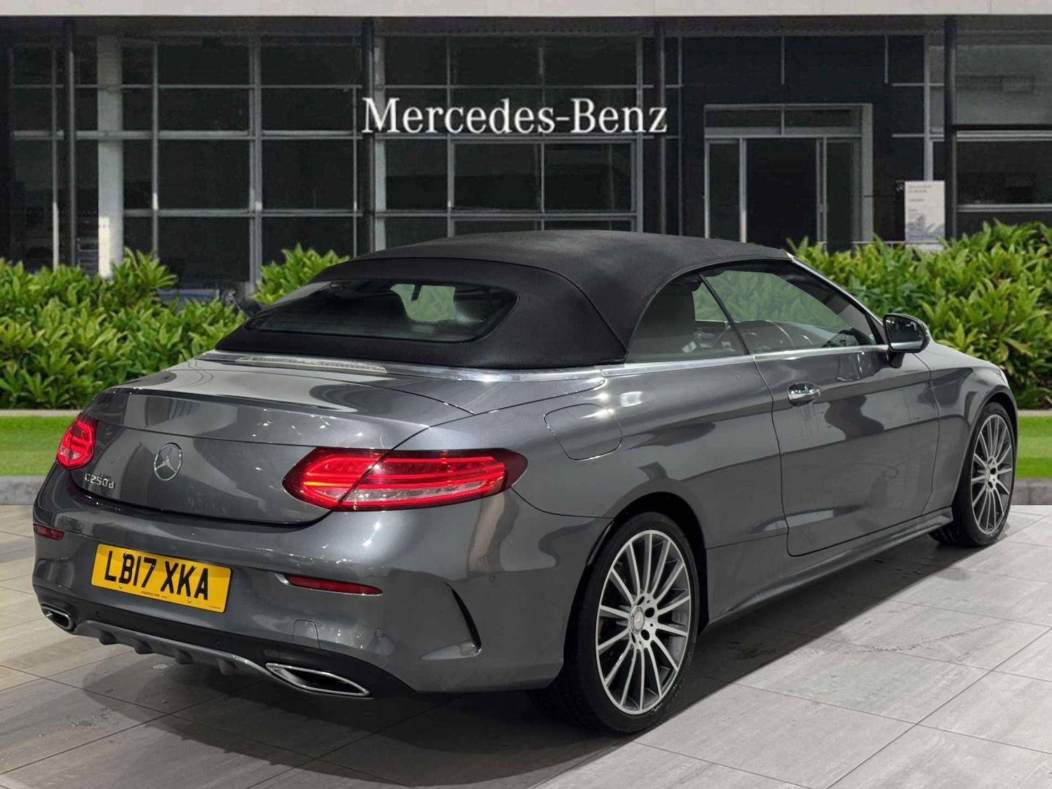 Used Mercedes-Benz C Class 2017 for sale - 76636684: Photo 10