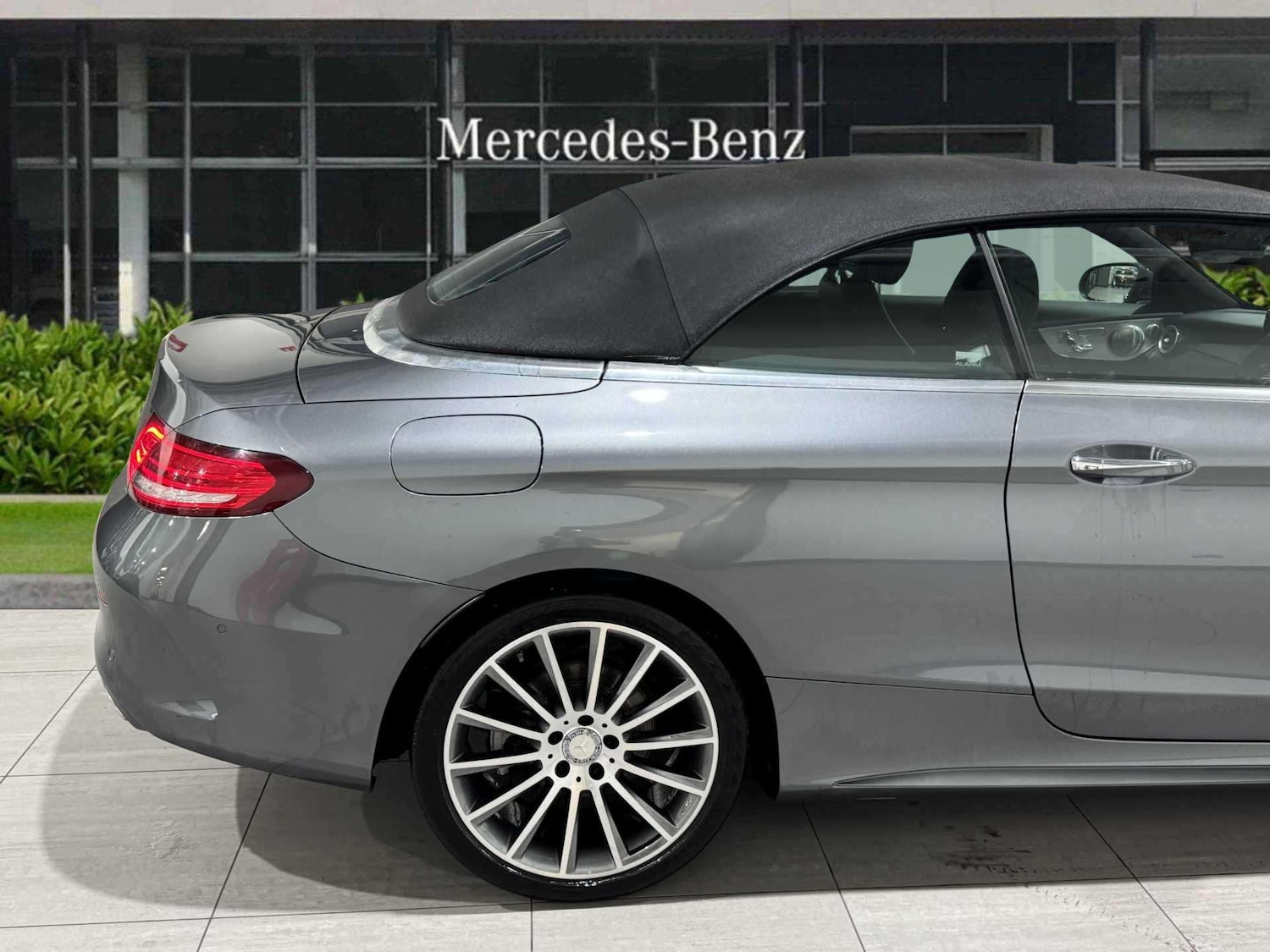 Used Mercedes-Benz C Class 2017 for sale - 76636684: Photo 11