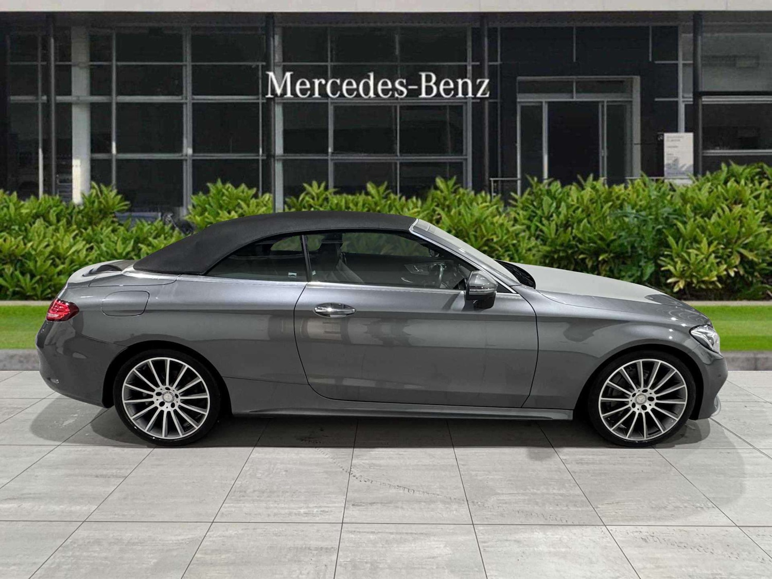 Used Mercedes-Benz C Class 2017 for sale - 76636684: Photo 13