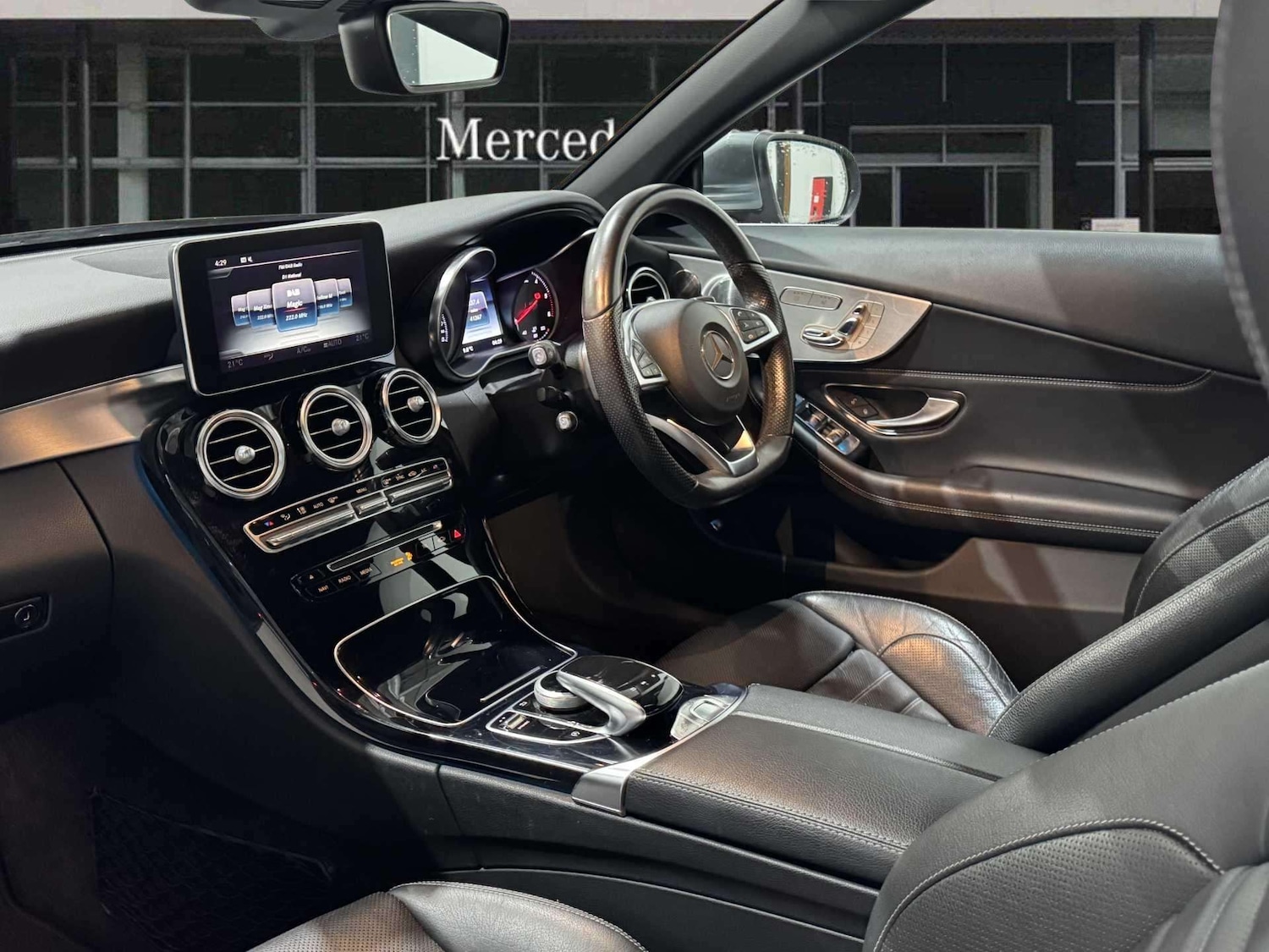 Used Mercedes-Benz C Class 2017 for sale - 76636684: Photo 21