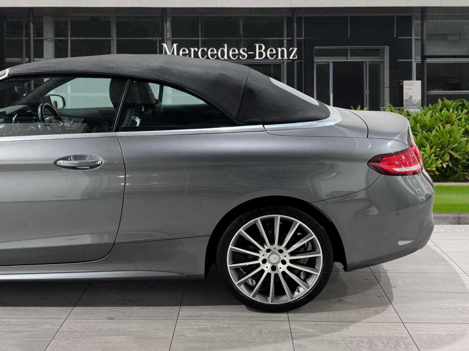 Used Mercedes-Benz C Class 2017 for sale - 76636684: Photo 6