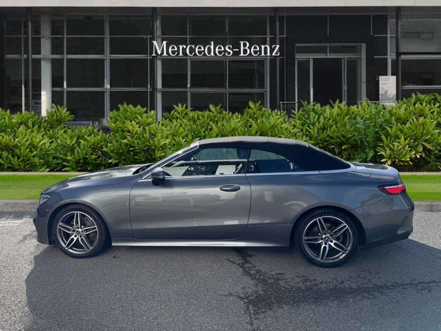 Used Mercedes-Benz E Class 2020 for sale - 75917898: Photo 16